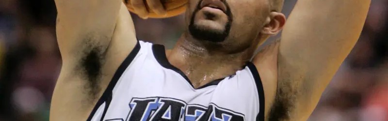 世界杯手机观看软件下载-爵士官方：08年的今天卡洛斯-布泽尔砍下了生涯最高的41分