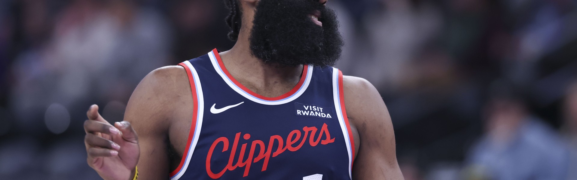 世界杯手机观看软件下载-名记：骑士希望哈登提升莫布里&amp;阿伦的表现 同时分担米切尔的担子